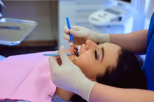 cosmetic-white-teeth